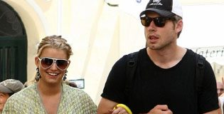 Jessica Simpson Has Eric Johnson Filing for Divorce