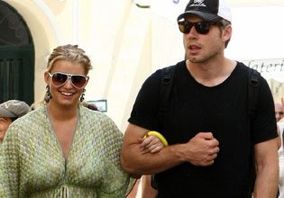 Jessica Simpson Has Eric Johnson Filing for Divorce