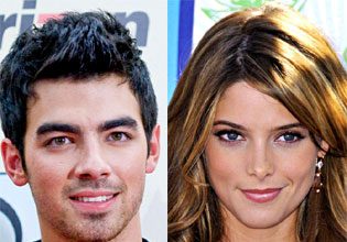 Ashley Greene and Joe Jonas Get to the Streetkiss Stage