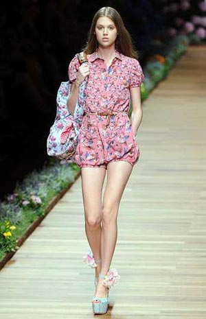 D&G S-S 2011 collection