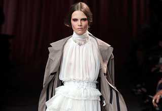 Nina Ricci Spring-2011 Ultra-Feminine Collection