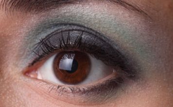 7 Ways to Apply Eyeshadow