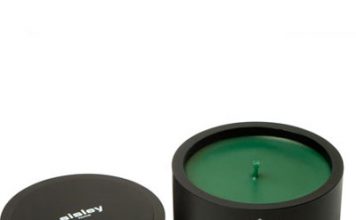 Perfumed candle EAU DE CAMPAGNE by Sisley
