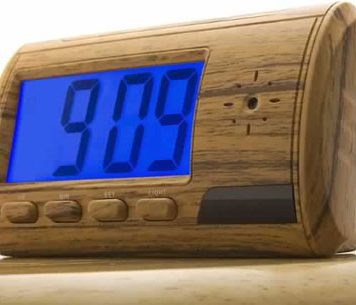 Alarm Clock with Hidden Spy Camera to Watch over the Surroundings