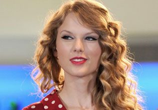 Taylor Swift Is Creating a Scent of Her Own