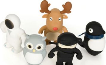 USB Flash Drive Zone Invaded by Heroes