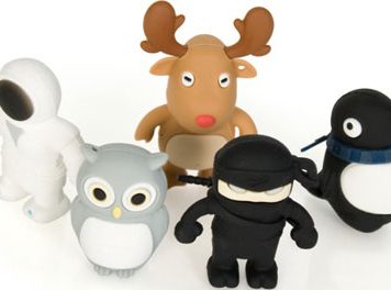 USB Flash Drive Zone Invaded by Heroes