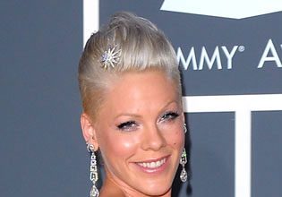 Pink has Confirmed her Pregnancy