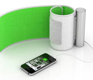 Withings Monitor and iPhone Measure Blood Pressure