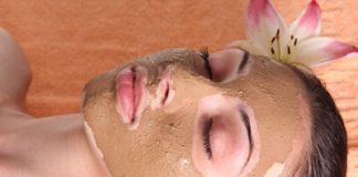 When Do Women Start to Age?