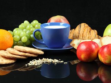 Hearty Breakfast Doesn't Promote Weight Loss