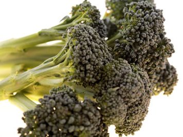 Health Benefits of Broccoli Depend on the Cooking Way
