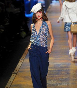 Wide Leg Trousers Trendy Again This Spring