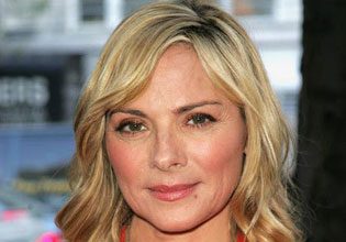 Kim Cattrall’s Pole Dance in Meet Monica Velour