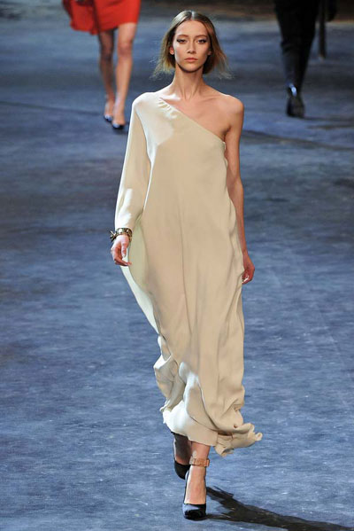 Paris Fashion Week: Lanvin FW 2011 collection