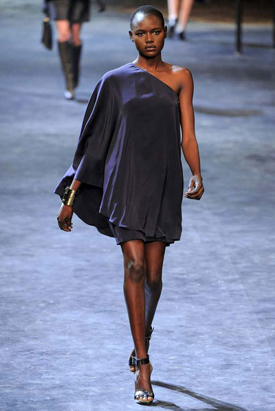 Paris Fashion Week: Lanvin FW 2011 collection