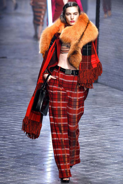 Paris Fashion Week: Sonia Rykiel Collection 2011