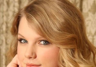 Why Taylor Swift Never Dresses Provocatively