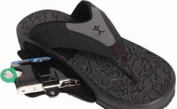 ArchPort Flip Flops Keep Valuables Safe