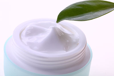 Cosmetic products against wrinkles