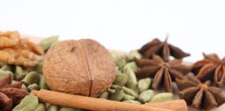 7 Foods That Help Lose Weight