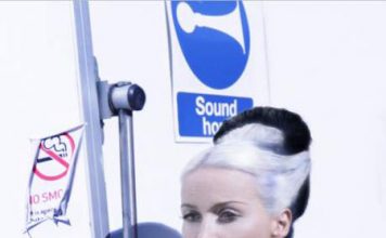 Daphne Guinness Comes up with a Diamond Studded Glove