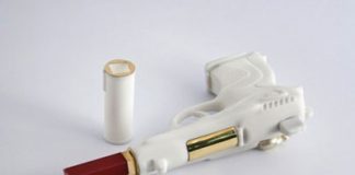 Multifunction Gun Dior 001 by Ted Noten