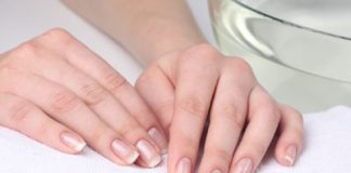 Why Do Nails Become Yellow?