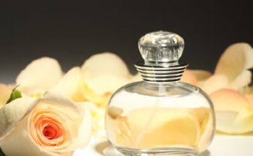 Fragrances Tell about the Financial Situation