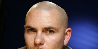 Pitbull Meant to Dig at Lindsay Lohan?
