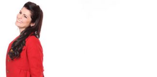 Traveling Makes People Younger and Sexier