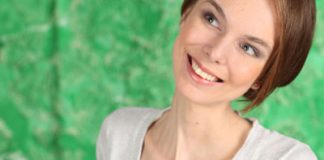 Chewing Food Longer Promotes Weight Loss