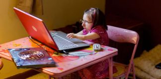 New World's Shortest Woman