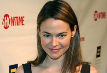 Homophobes Kicked Leisha Hailey off Flight for Kissing