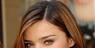 Miranda Kerr Uses Only ONE Spoon of Coconut Oil Daily