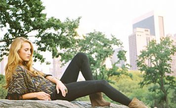 Every Woman Can Nab Gossip Girl Wardrobe