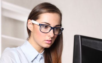 Protecting Eyes from Computer Screen