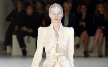 Alexander McQueen Collection at Paris Fashion Week 2011