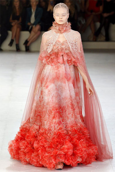 Paris Fashion Week 2011: Alexander McQueen