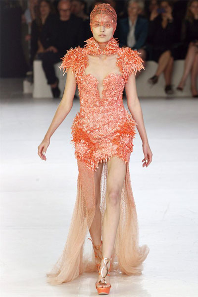 Paris Fashion Week 2011: Alexander McQueen