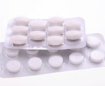 Taking Aspirin Harms Eye Health