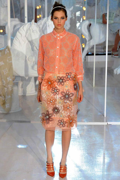 Louis Vuitton's Radical Style Change for SS 2012 | Geniusbeauty