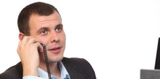 Which Office Jobs Have the Dirtiest Desktops?