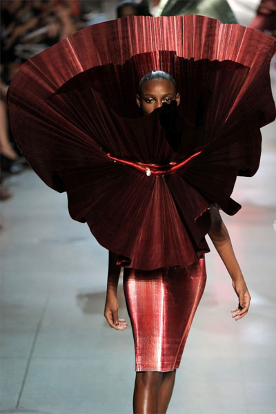 Paris Fashion Week: Paco Rabanne Collection