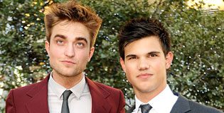 Taylor Lautner's Muscles Make Rob Pattinson Worried about His Own Body
