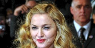 Madonna to Launch Truth or Dare Fashion Brand