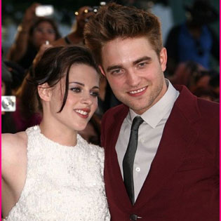 Robert Pattinson and Kristen Stewart