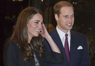 Kate Middletone Finally Shows Her Legs in Mini