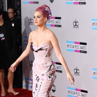 Katy Perry is not pregnant