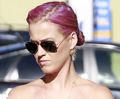 Katy Perry pink hair color